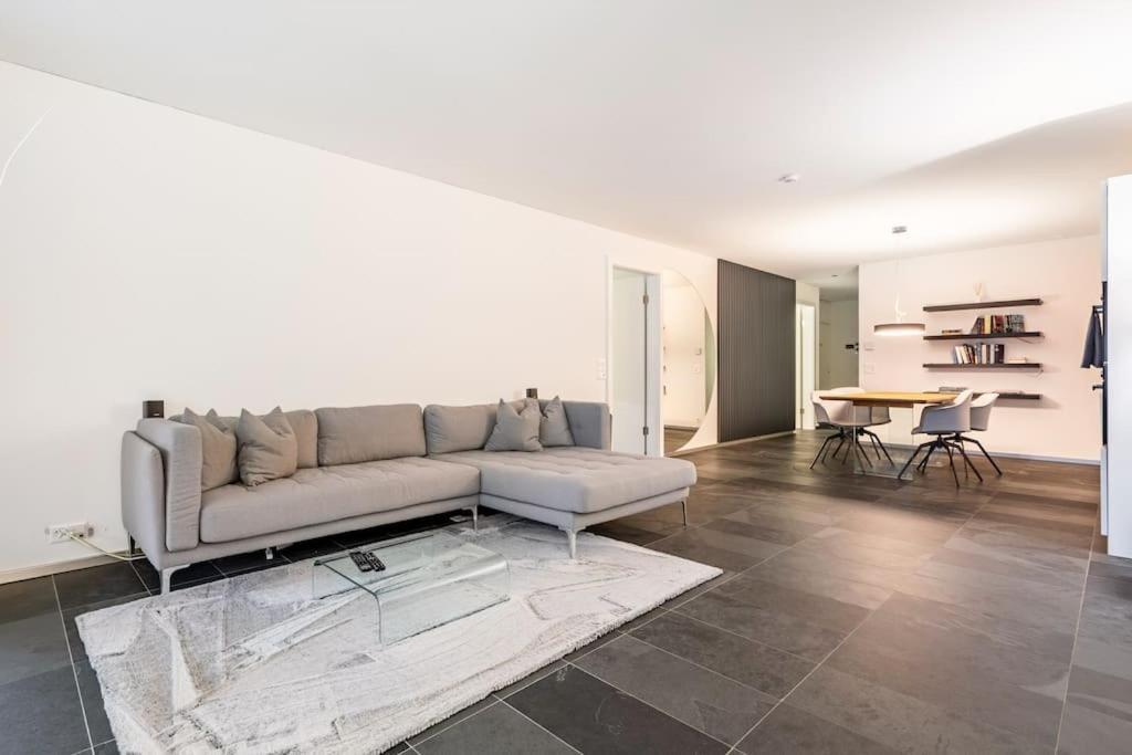 Luxus Wohnung mit Garten Zürich Exterior foto
